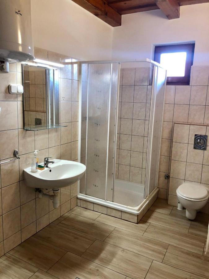 Lena Vendeghaz Hotel Balatonberény Buitenkant foto