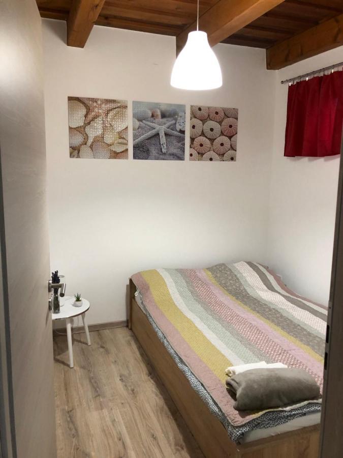 Lena Vendeghaz Hotel Balatonberény Buitenkant foto